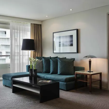 Pullman Auckland Hotel & Apartments Отели рядом с достопримечательностью «Парнелл»