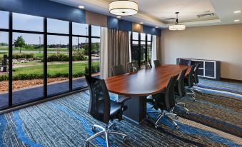 Holiday Inn Express & Suites Glenpool-Tulsa South