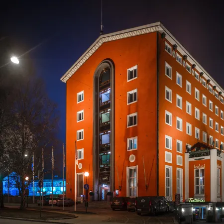 Radisson Blu Grand Hotel Tammer, Tampere Отели рядом с достопримечательностью «Железнодорожный вокзал Тампере»