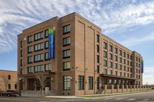 Holiday Inn Express PENSACOLA DOWNTOWN by IHG