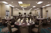 AC Hotel by Marriott Portland Lake Oswego Hotel di Lake Oswego