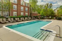 Residence Inn Saddle River - Pools