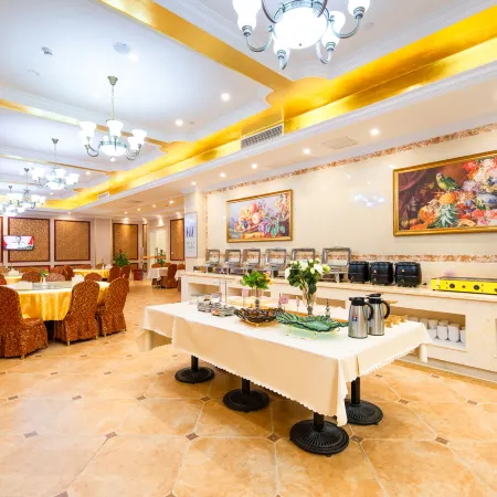 Vienna International Hotel (Taixing Huangqiao Jiayuan Plaza)