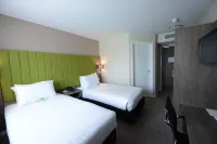 Holiday Inn Wolverhampton - Racecourse Hotels in Brewood