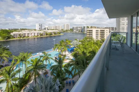 DoubleTree Resort Hollywood Beach