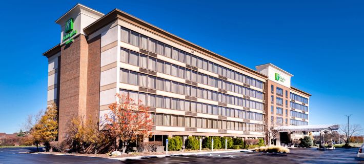 Holiday Inn & Suites WARREN by IHG Hotels in Macomb County