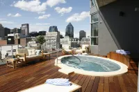 Warwick Le Crystal Montreal - romantici