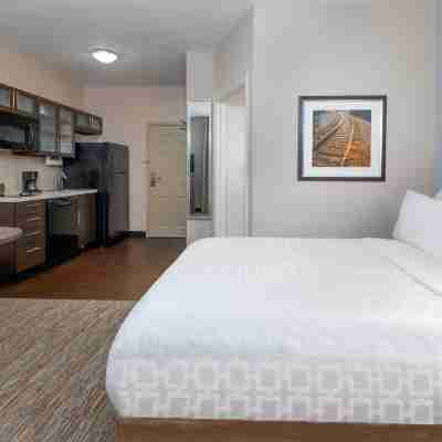 Candlewood Suites Athens Rooms