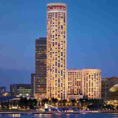 Swissotel The Stamford Singapore Hotel Exterior