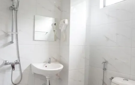 The Marion Hotel (Pelangi Branch) Отели рядом с достопримечательностью «Bangunan Sultan Ibrahim»