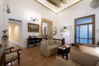 Santa Chiara Boutique Hotel