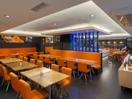 Swiss-Belinn Medan Отели рядом со станцией Medan Train Station