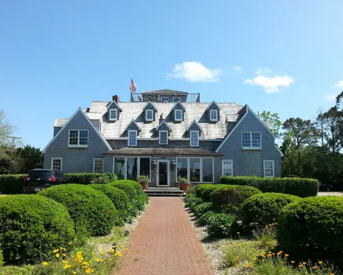 The Castle Inn at Silver Lake Hotels in Hyde County