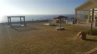 Hotel Apartamento Praia Azul Hotels in Silveira