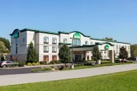 Wingate by Wyndham Vienna/Parkersburg/Marietta Hotels near Divisions Department Store