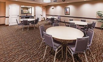 La Quinta Inn & Suites by Wyndham Wichita Falls - MSU Area