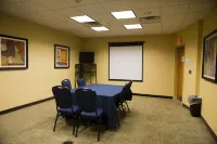 Holiday Inn Express & Suites ATLANTA EAST - LITHONIA by IHG - Gym