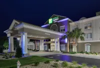 Holiday Inn Express & Suites Dublin Hoteles en Dublin