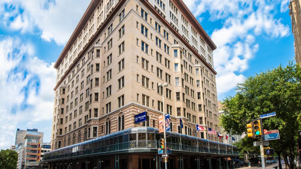 The Gunter Hotel San Antonio Riverwalk