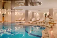 Wellness Refugium & Resort Hotel Alpin Royal - Small Luxury Hotels of the World Hôtels à : Lutago