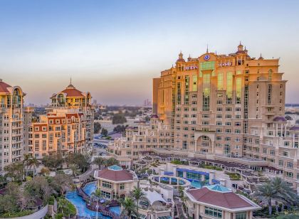 Swissôtel Al Murooj Dubai