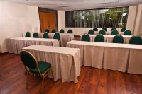 Guaparo Suites Hotels in Naguanagua