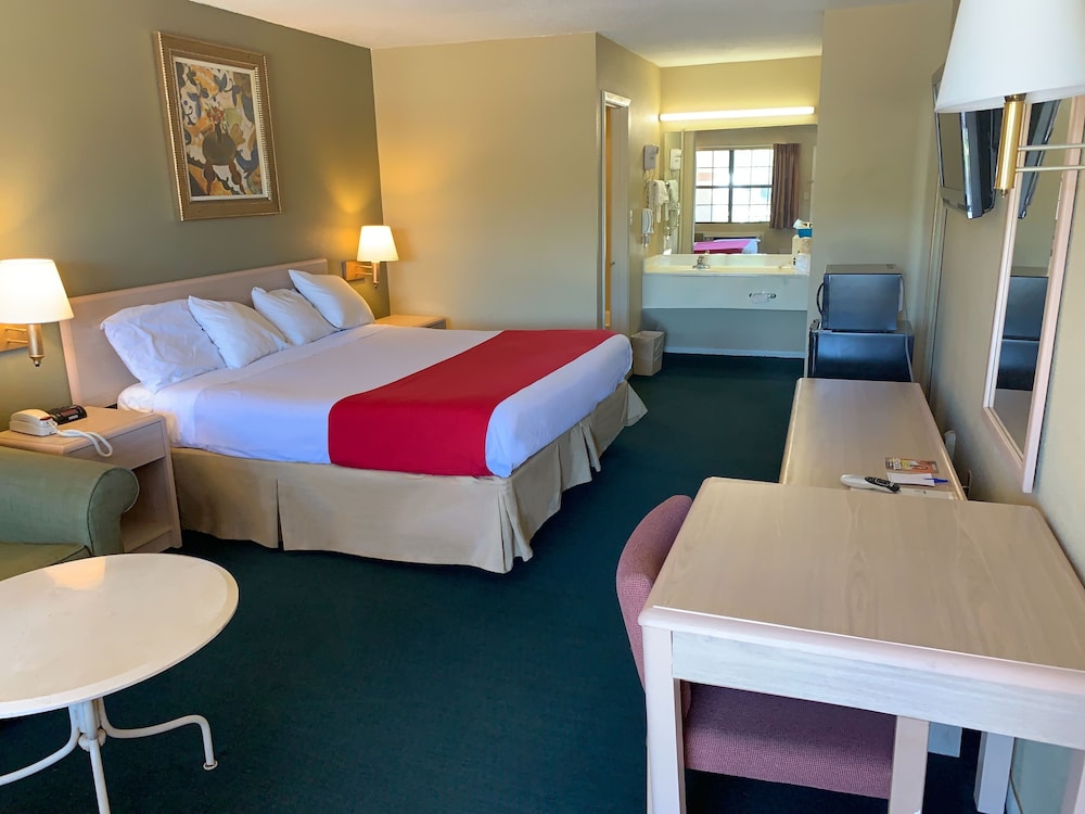 Americas Best Value Inn Meridian