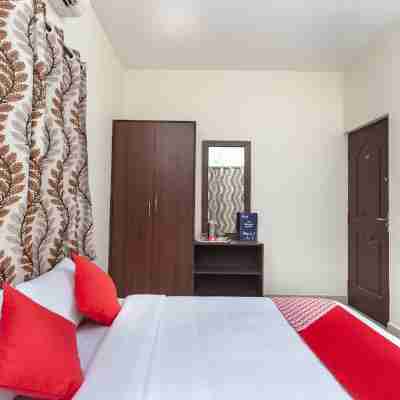 OYO 22019 Skye Service Apartments Rooms