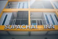 Supachai Inn Hotel in zona Wat Sawang Arom