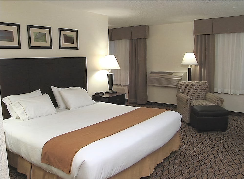 Holiday Inn Express St. Croix Valley, an Ihg Hotel