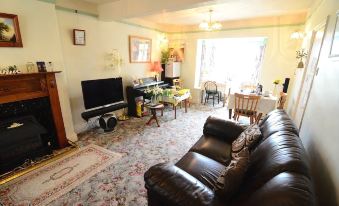Rowan Tree House B&B - Housity