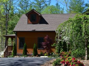 Asheville Country Cabins