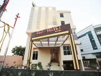 Hotel Red K Velvet