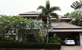 House with 3 Bedrooms in Rawai, with Private Pool, Enclosed Garden and Wifi Near the Beach