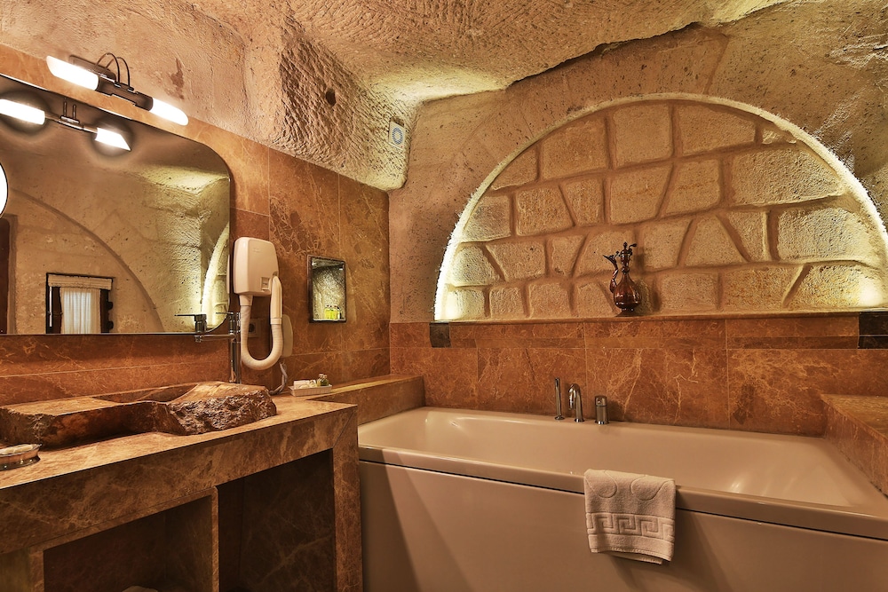 Cappadocia Cave Suites