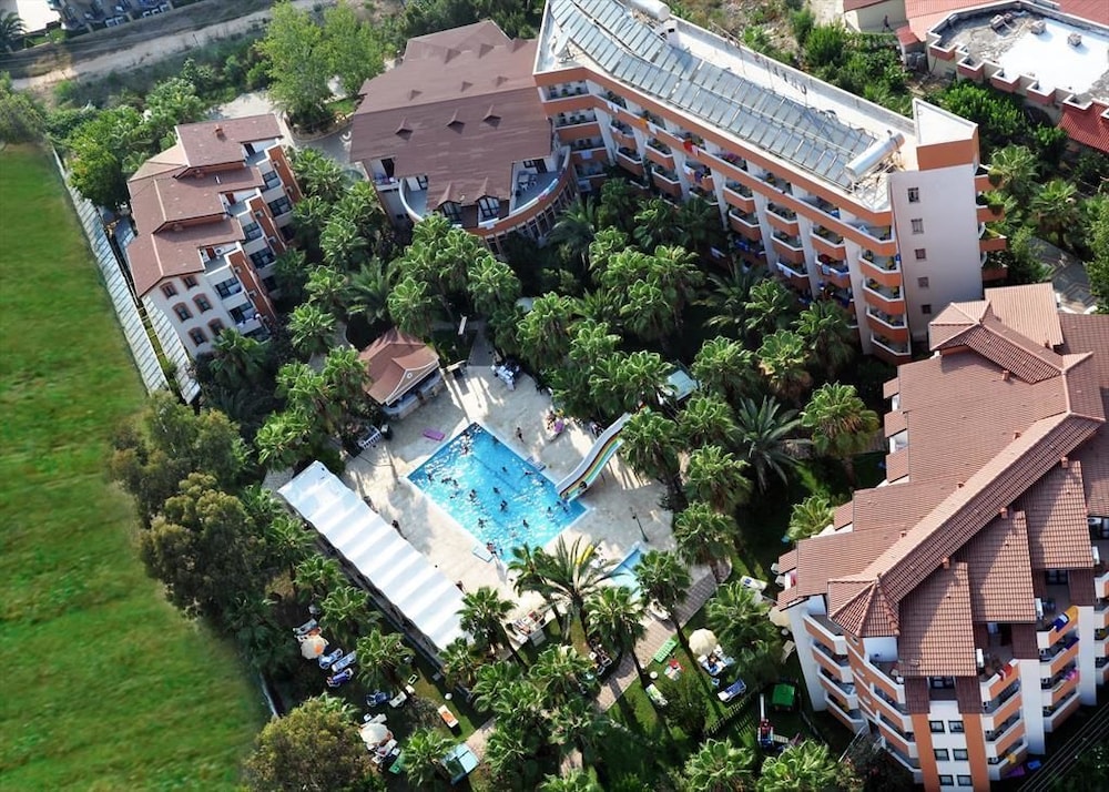 Nergos Garden Hotel