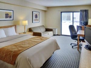 Quality Inn and Suites Montreal East