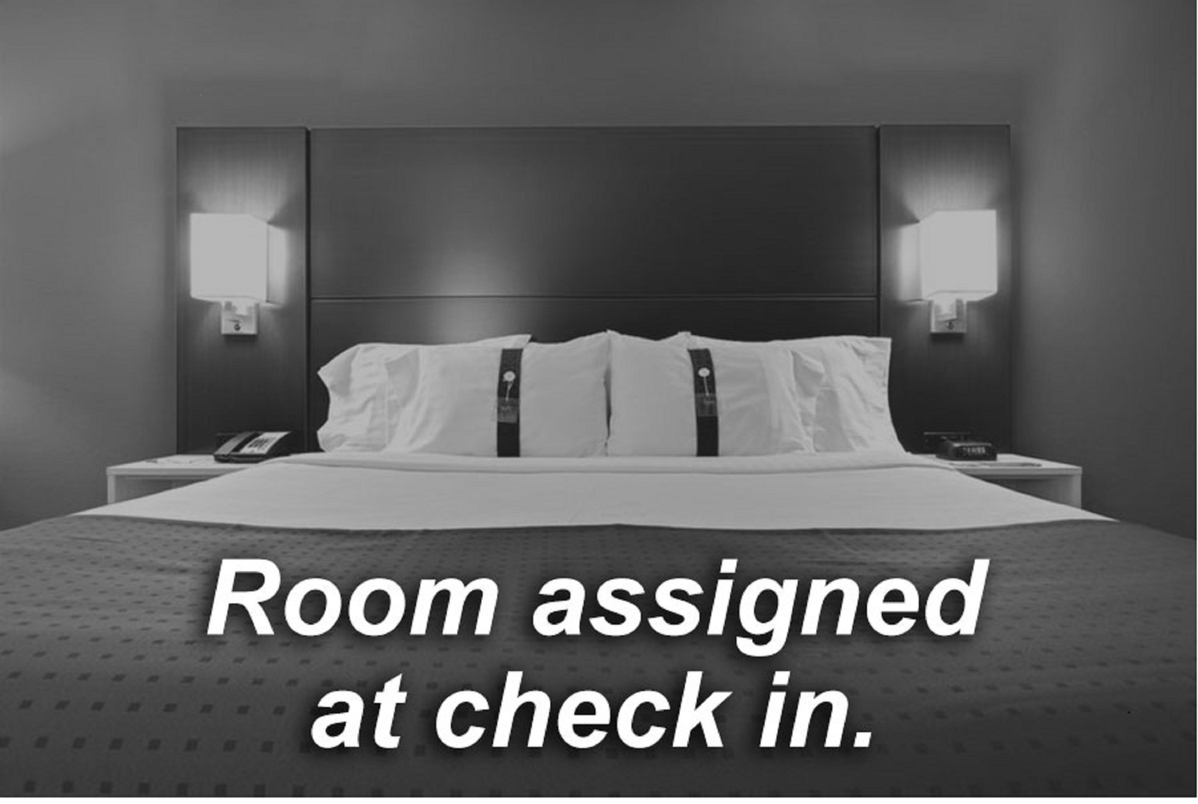 Holiday Inn Express Hotel & Suites Evanston, an Ihg Hotel