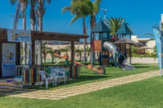 Sandy Beach - All Inclusive