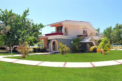 Club Amigo Carisol Los Corales فنادق في 