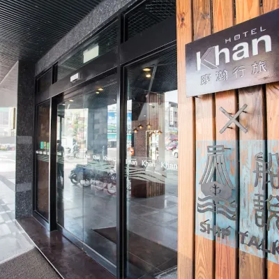 Khan Hotel Các khách sạn gần Hồ Sen