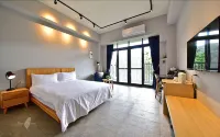 Notting Hill Hotels in Nantou