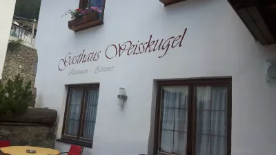 Weisskugel Gasthof Hotels in Reschen am See