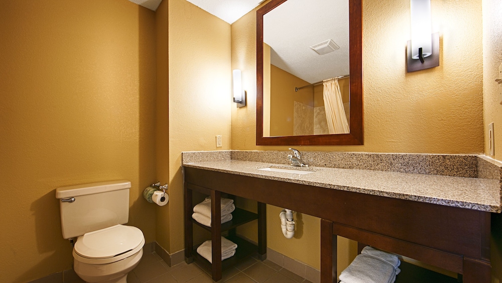 Best Western Plus Georgetown Corporate Center Hotel