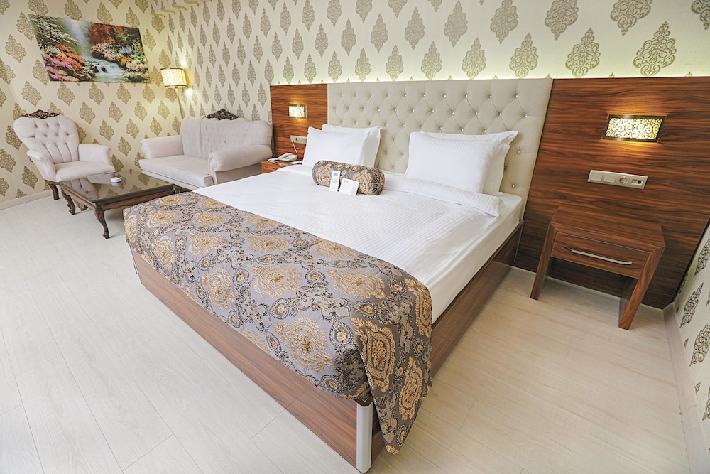 World Point Reis Inn Hotel