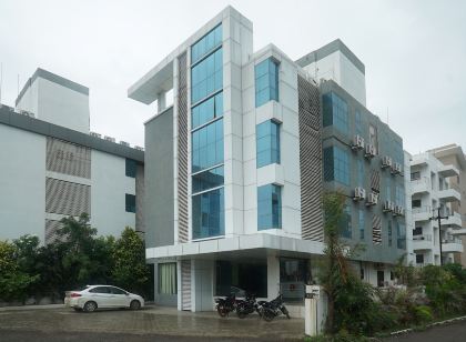 OYO 16354 Hotel Sai Srushti