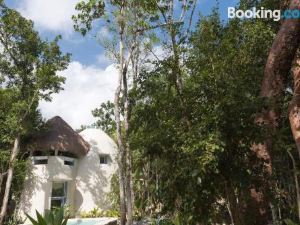 Hotel Santuario Ekumal by Bossh! Hotels