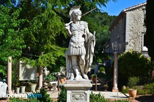 巴斯蒂德馬贊旅館