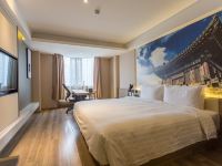 北京金融街亚朵S吴酒店 - 朵霾几木大床房