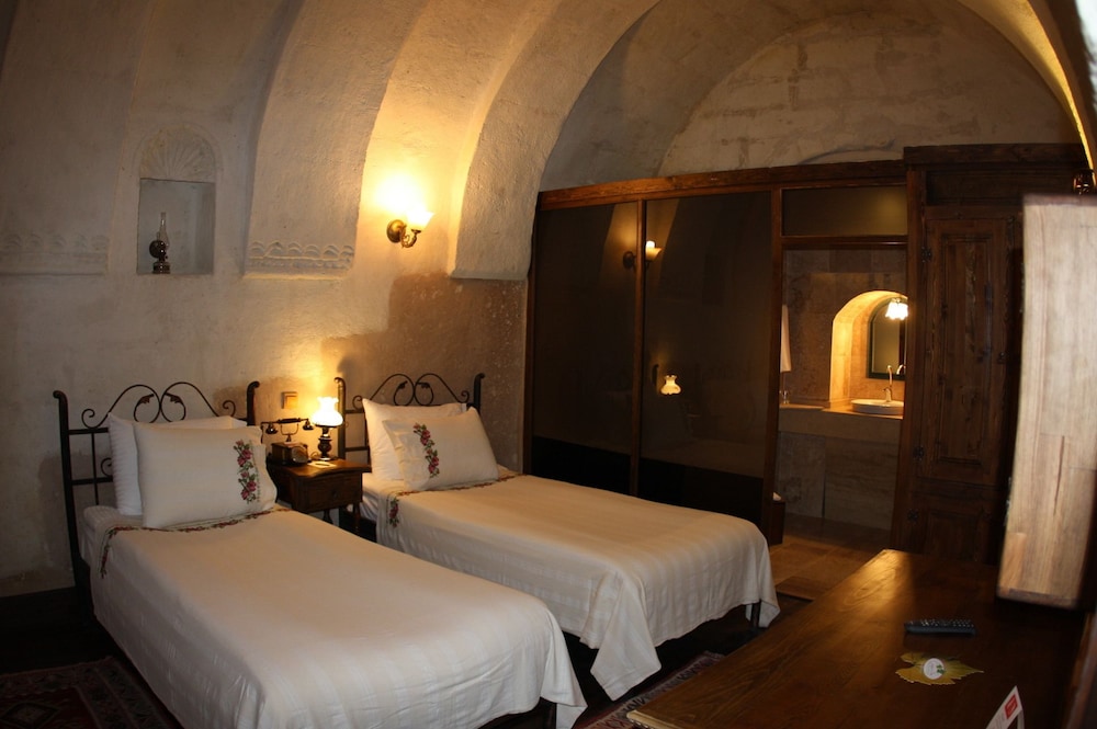 Cappa Villa Cave Hotel & Spa